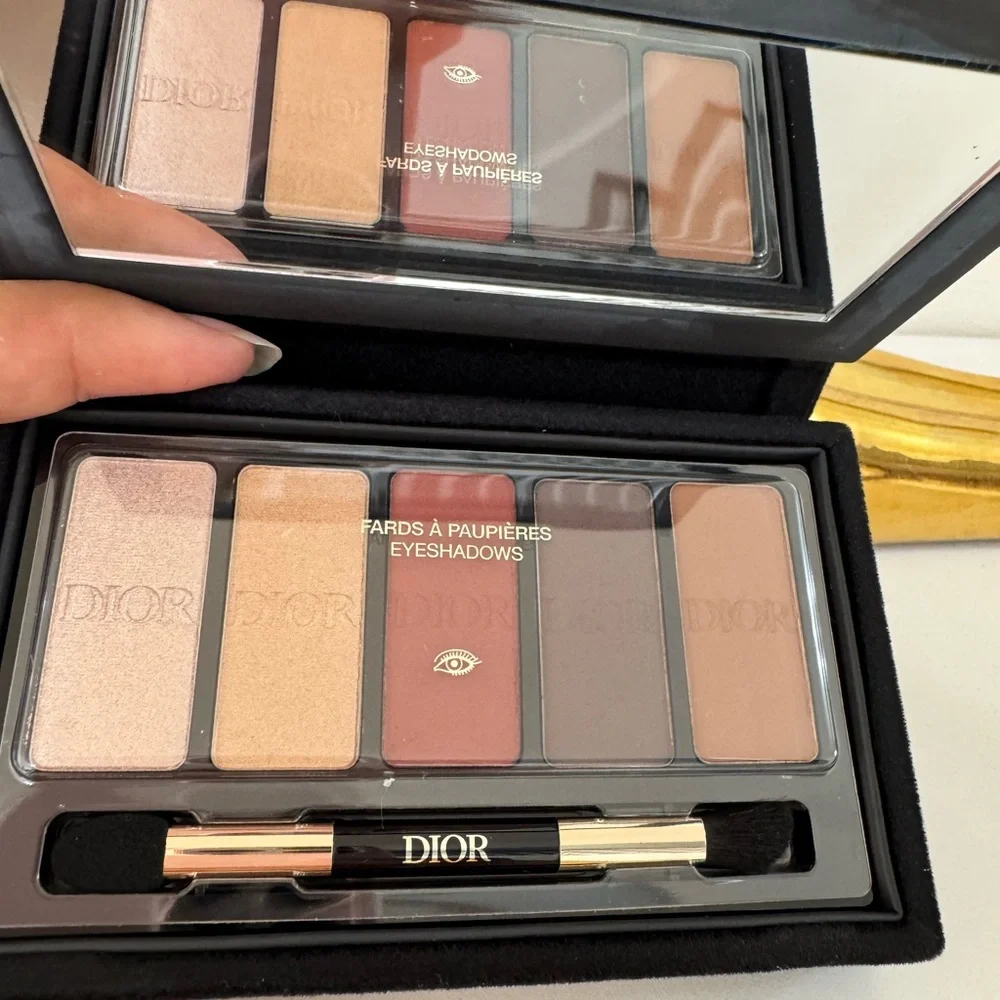 DIOR EYESHADOW PALETTE VELVET CASE WITH GOLD
